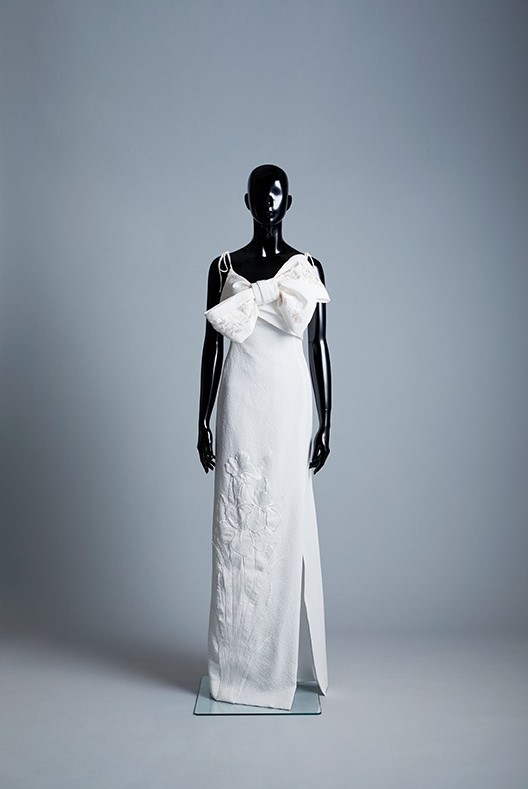 丹後ちりめん」創設300年の美と技が詰まった、ドレスの全貌 | Discover 