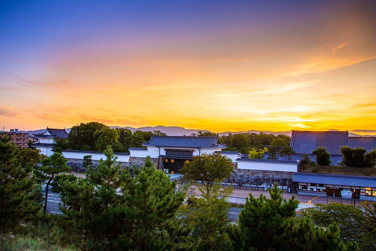 「HOTEL THE MITSUI KYOTO」<br>二条城と四季の景観を臨むホテルで“京都の最上級”を堪能。｜後編