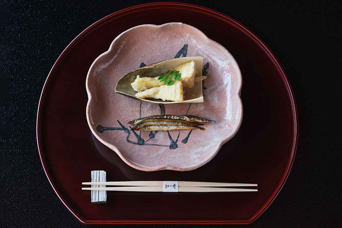 佐賀県「USEUM SAGA」<br> “食”の先端エリアで優れた食材、器、料理人の感性が共演