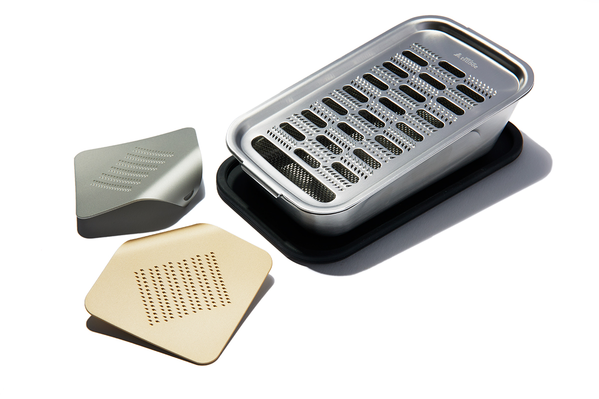 新潟県燕市《ツボエ》<br>機能性と美しさを兼ね備えるおろし金