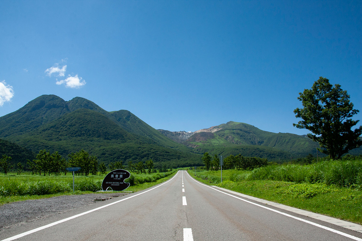 大分〜熊本〈やまなみハイウェイ〉<br><small>｜一生に一度は行きたい！日本の絶景ドライブ街道</small>