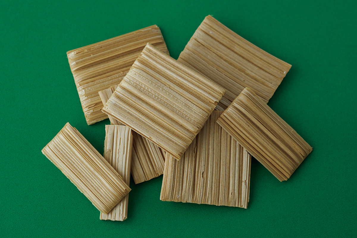 長野県松本市<br>飯田屋飴店の「あめせんべい」<br><small>《菓子研究家・福田里香の民芸お菓子巡礼》</small>