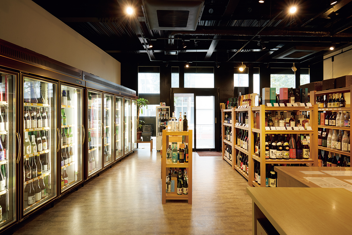 名酒販店《中目黒 伊勢五本店》が厳選！<br>いま飲みたいニッポンの酒13選【前編】