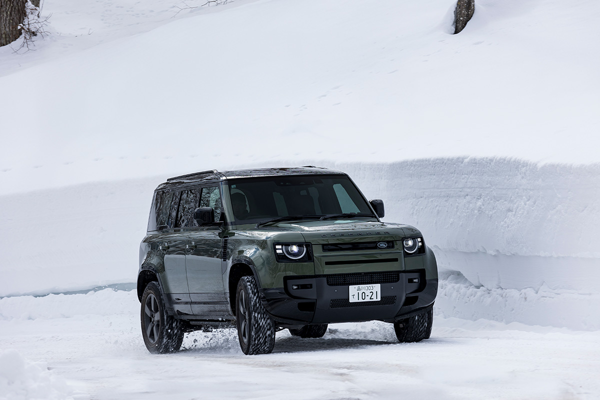 「DEFENDER」で<br>日本一の豪雪地帯へ【後編】<br><small>“不可能を可能にする”不屈の精神と挑戦が、<br>未知の世界の扉を開ける</small>