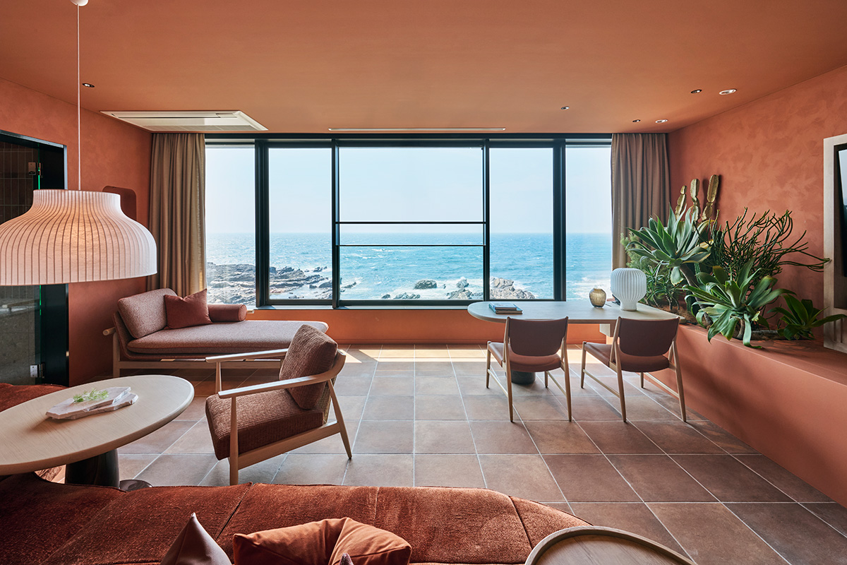 《ふふ 城ヶ島 海風のしらべ》<br>太平洋の絶景を望む、海のリゾート<br><small>｜三浦半島の海の恵みを味わう滞在とは？</small>