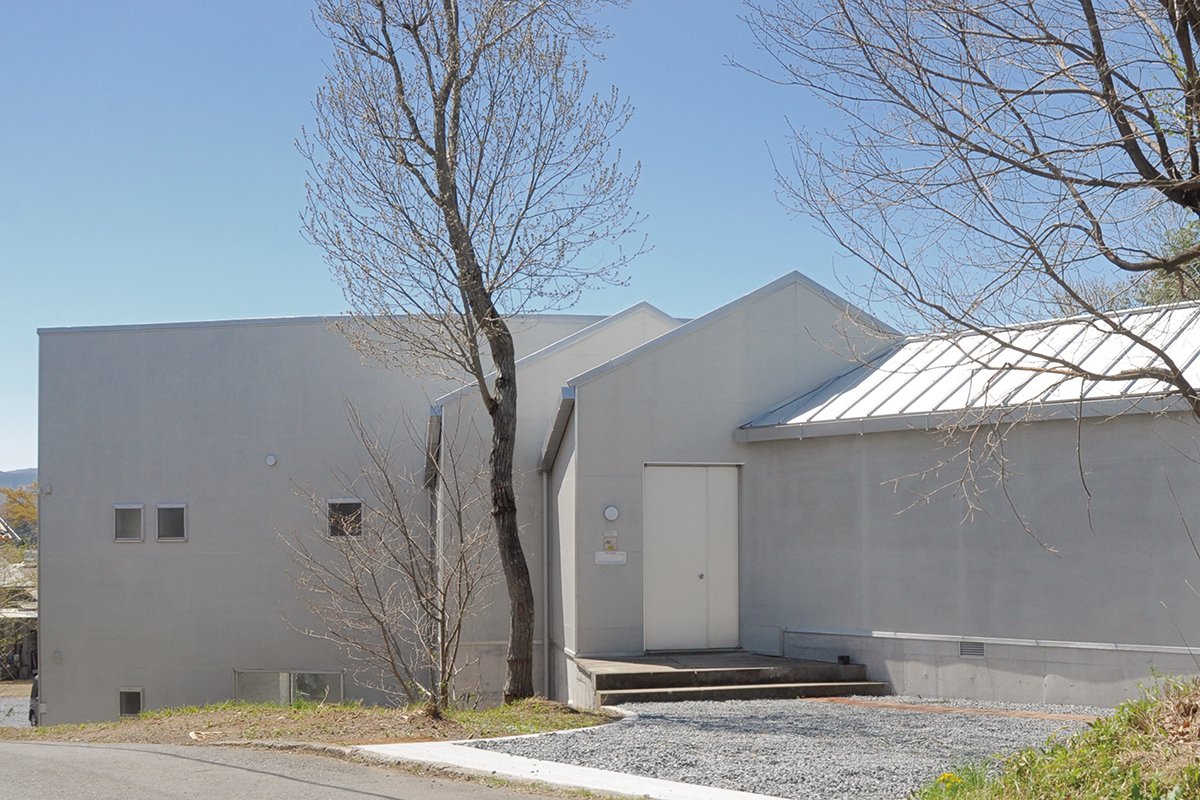 茨城《笠間の家》<br>建築家による邸宅がギャラリーに<br><small>｜体験できる近現代名建築</small>
