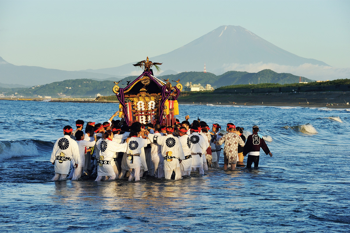 〈2026年7月開催〉<br>全国のお祭りおすすめ12選<br>一生に一度はこの目で見たい夏の風物詩！