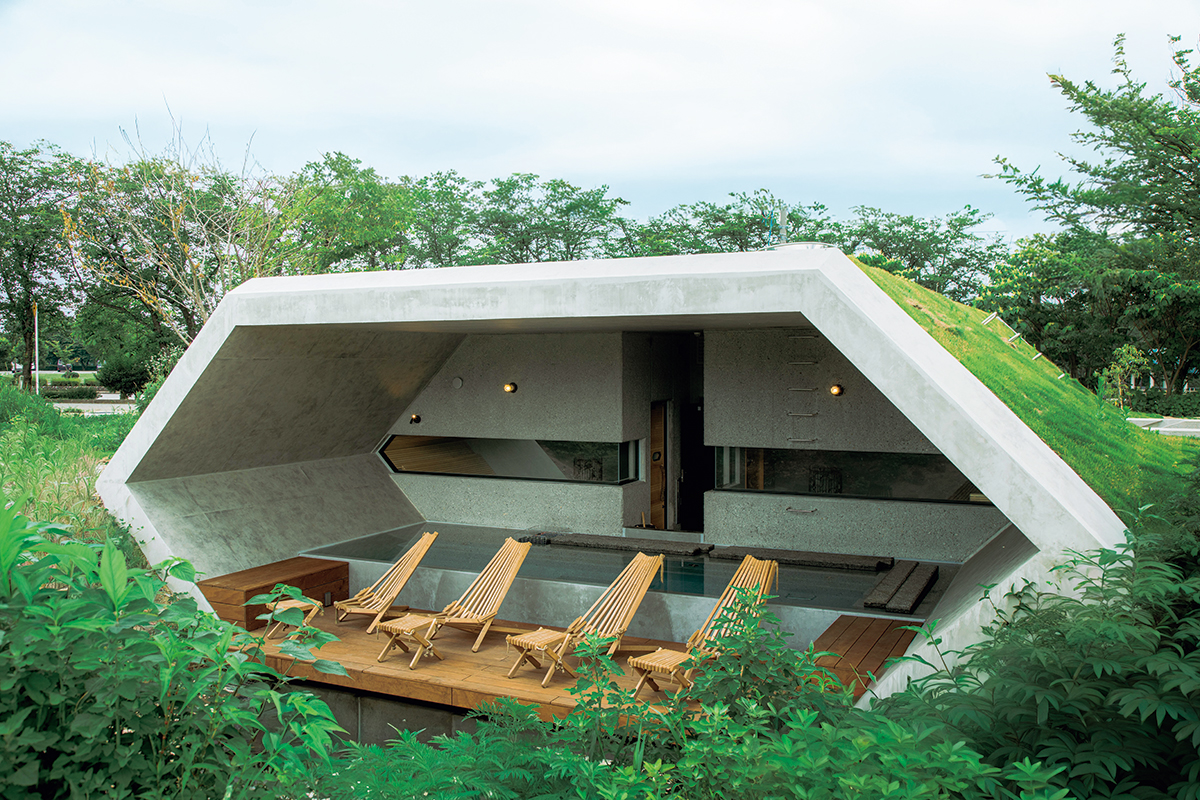 富山・立山町〈The Hive〉<br>ハーブで心身をととのえる<br>1組限定宿<br>｜国内のリトリートホテル7選