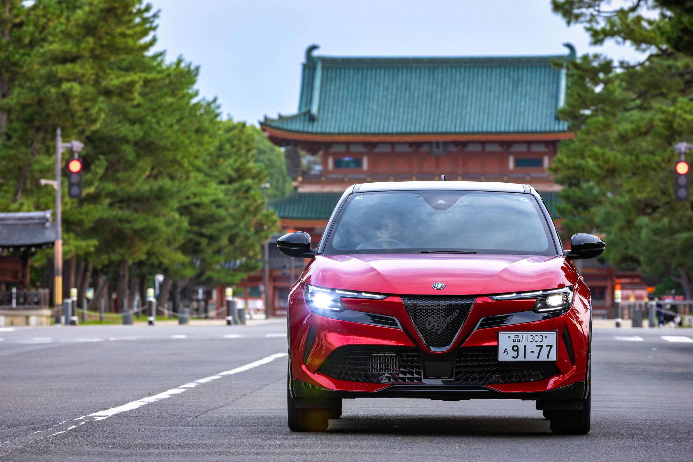 <small>Alfa Romeo×ニッポンの一流リゾート・ふふ</small><br>土地を磨き、「海の京都」を<br>育てた人を訪ねて【前編】